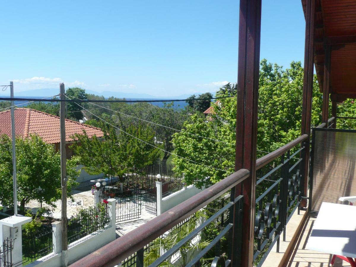 Kallilkratia Holiday Flat 2 Nea Kallikrateia Ngoại thất bức ảnh