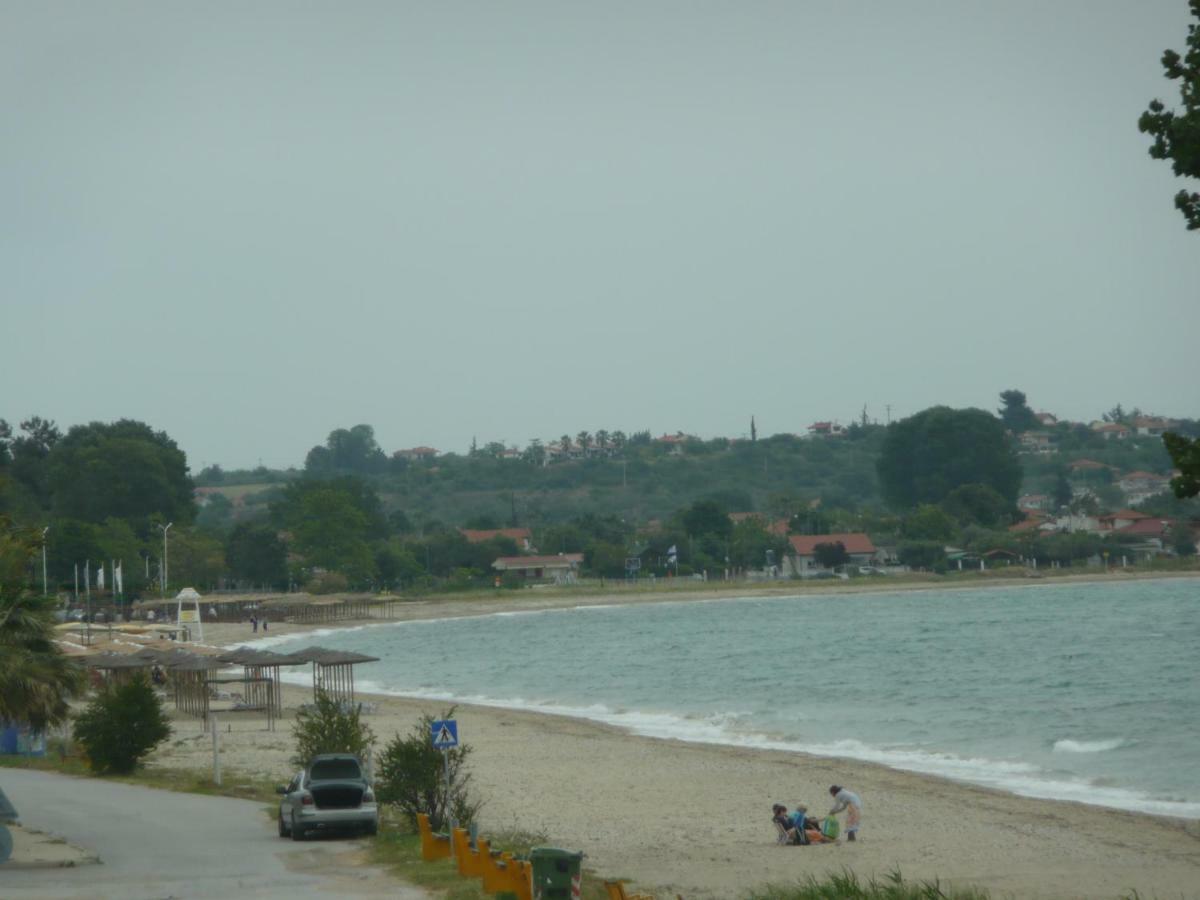 Kallilkratia Holiday Flat 2 Nea Kallikrateia Ngoại thất bức ảnh